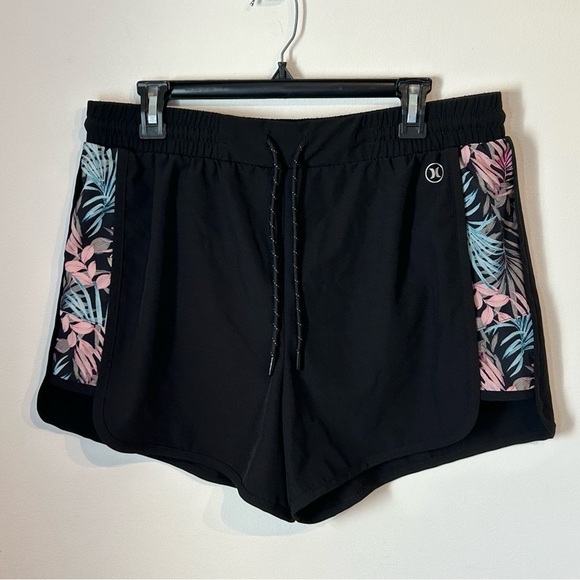 Hurley Pants - Hurley Women’s Size Large Black Tropical Palm Athletic Shorts Drawstring
